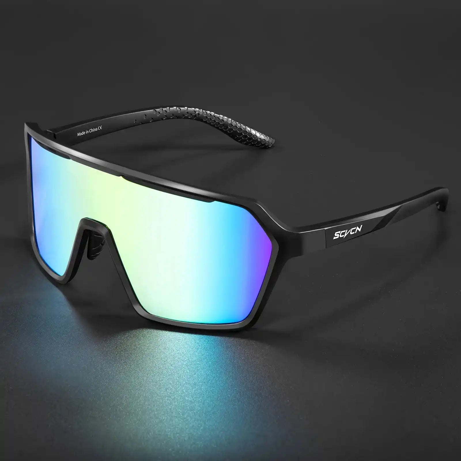 Black frame cycling sunglasses with green mirrored lenses, UV400 protection and photochromic technology for outdoor sports.