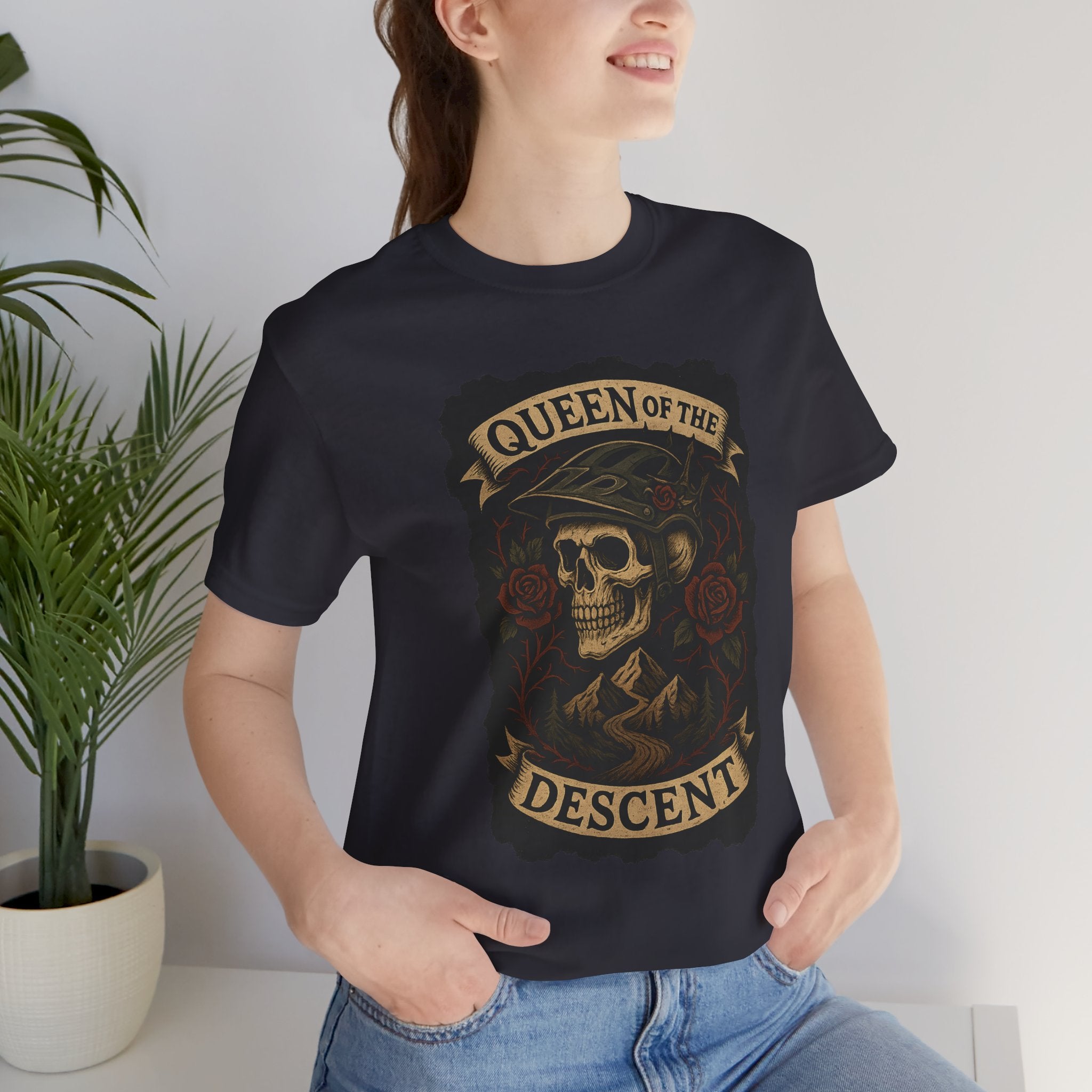 Queen of the Descent Skull Tee - Women's Short Sleeve T-Shirt