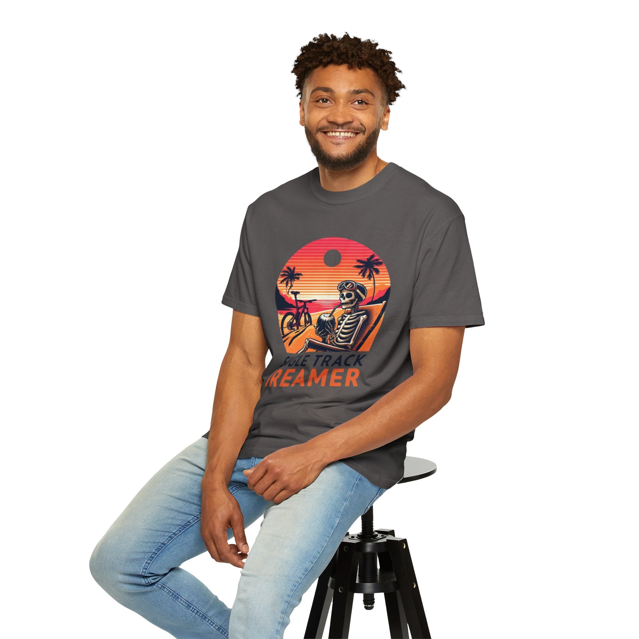 Men's T-shirt | Sipping