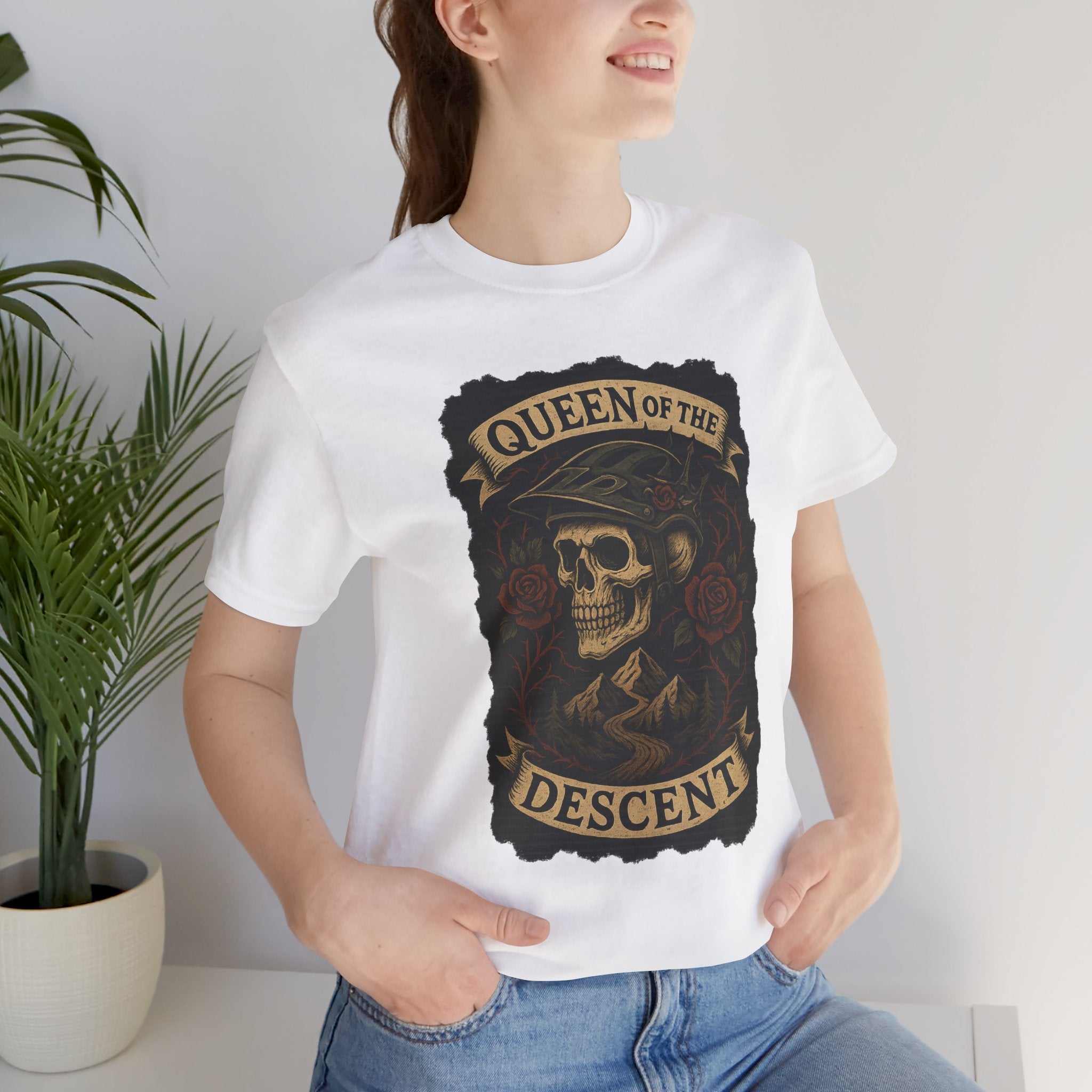 Queen of the Descent Skull Tee - Women's Short Sleeve T-Shirt