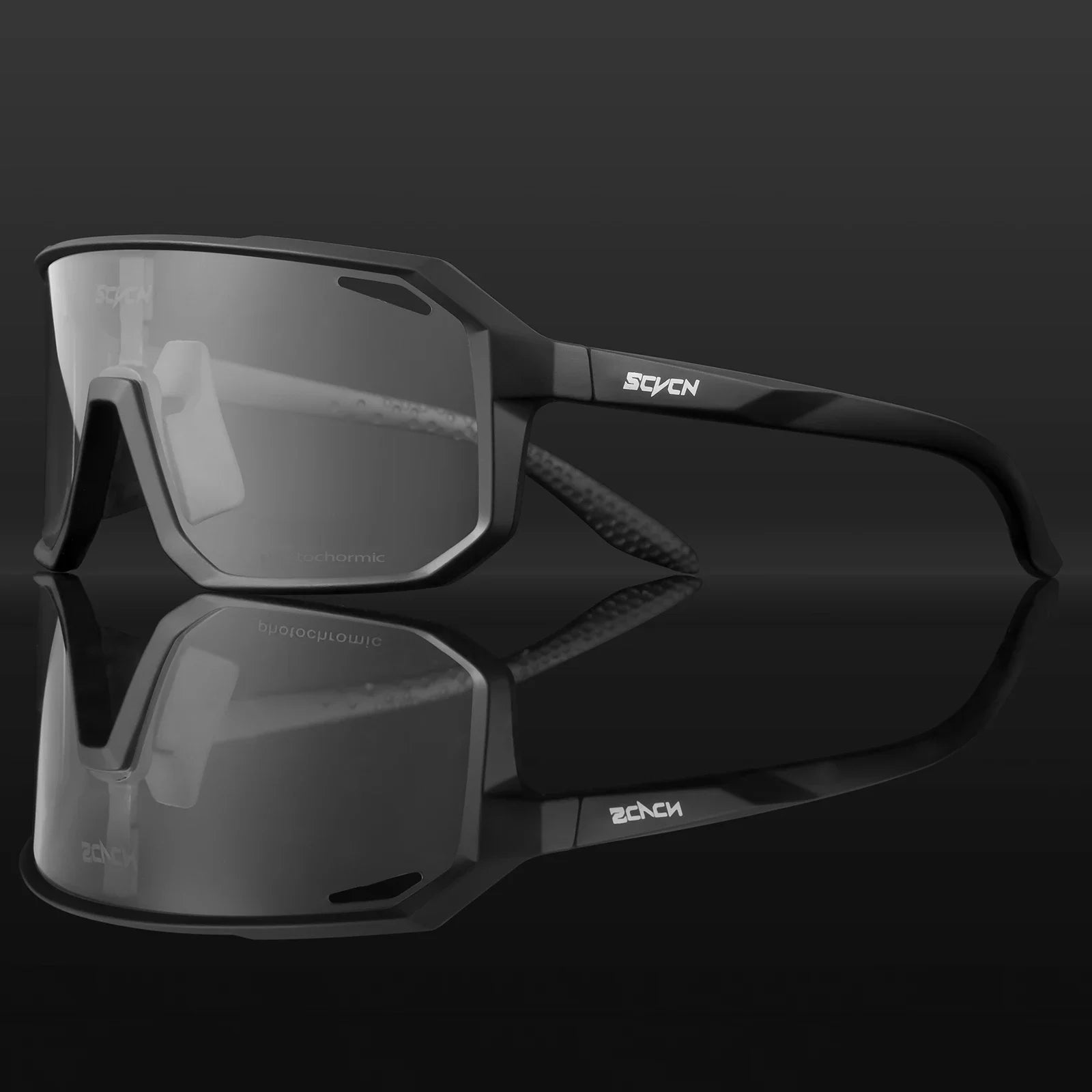 SCVCN Cycling Glasses in matte black with clear photochromic lens, ideal for men and women. Lightweight, UV400, impact-resistant eyewear for cycling.