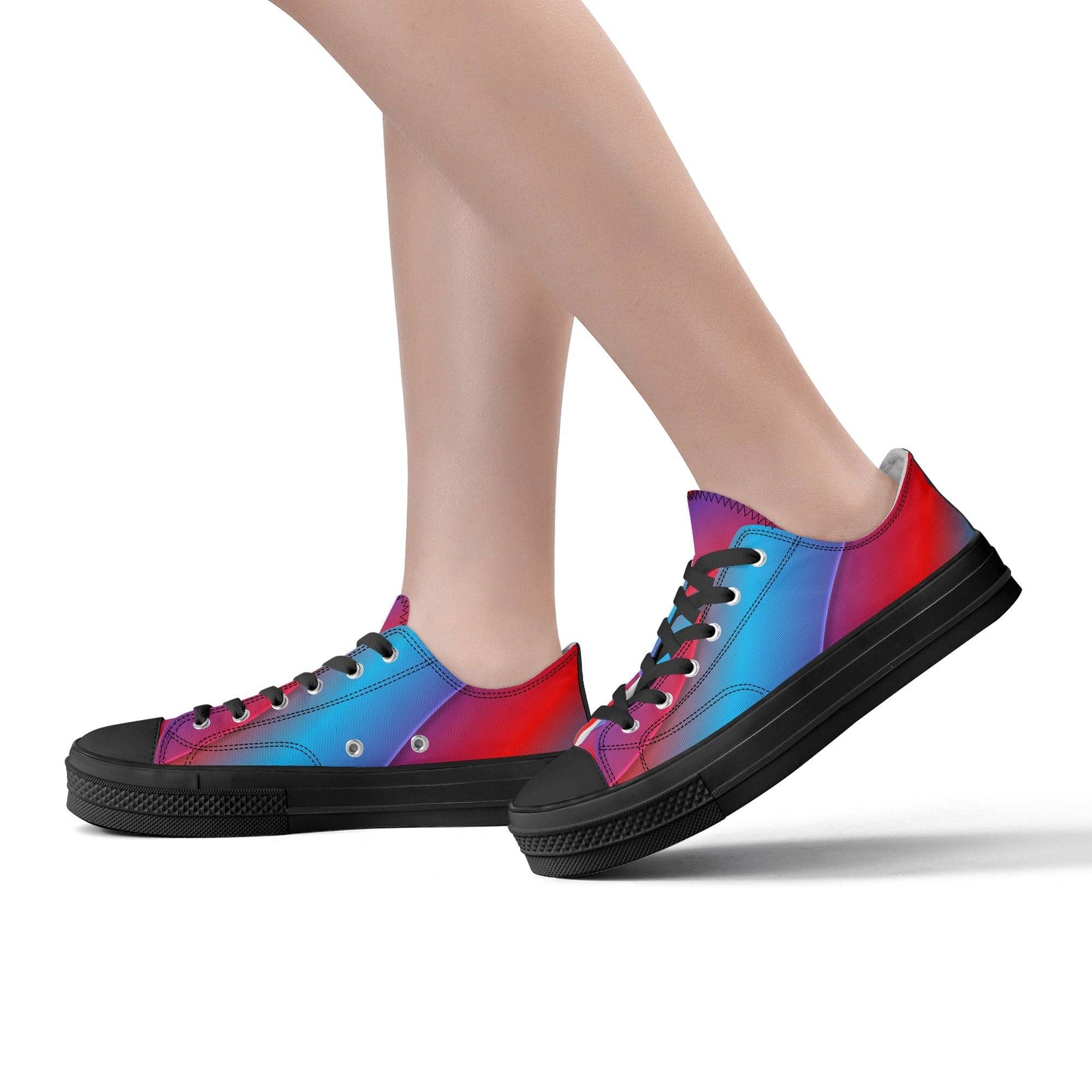 Women's Classic Low Top Canvas Shoes - Single Track Dreamer