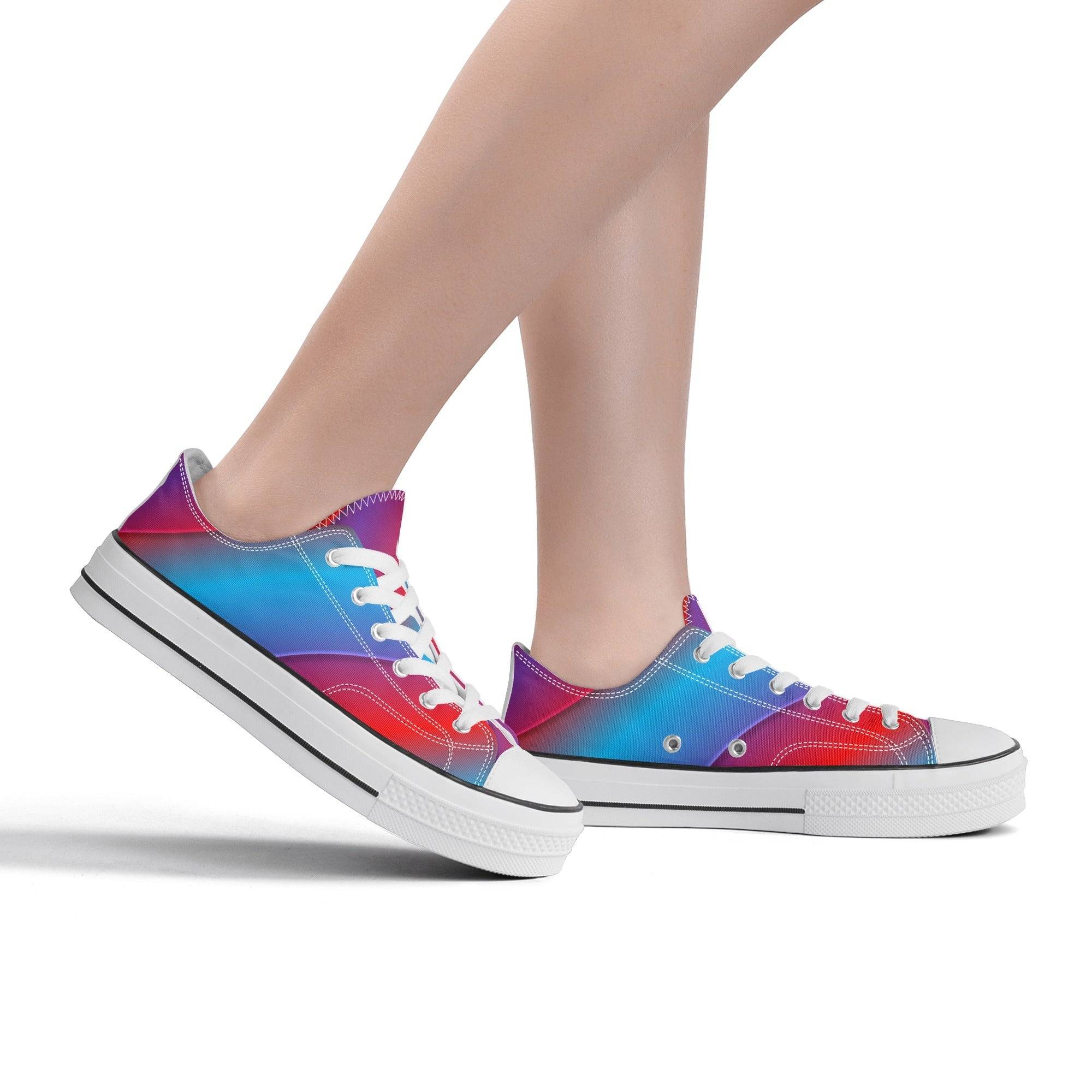 Women's Classic Low Top Canvas Shoes - Single Track Dreamer