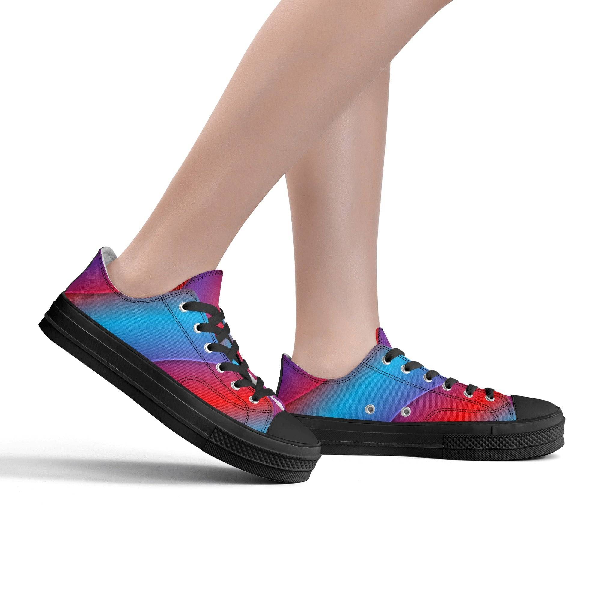 Women's Classic Low Top Canvas Shoes - Single Track Dreamer