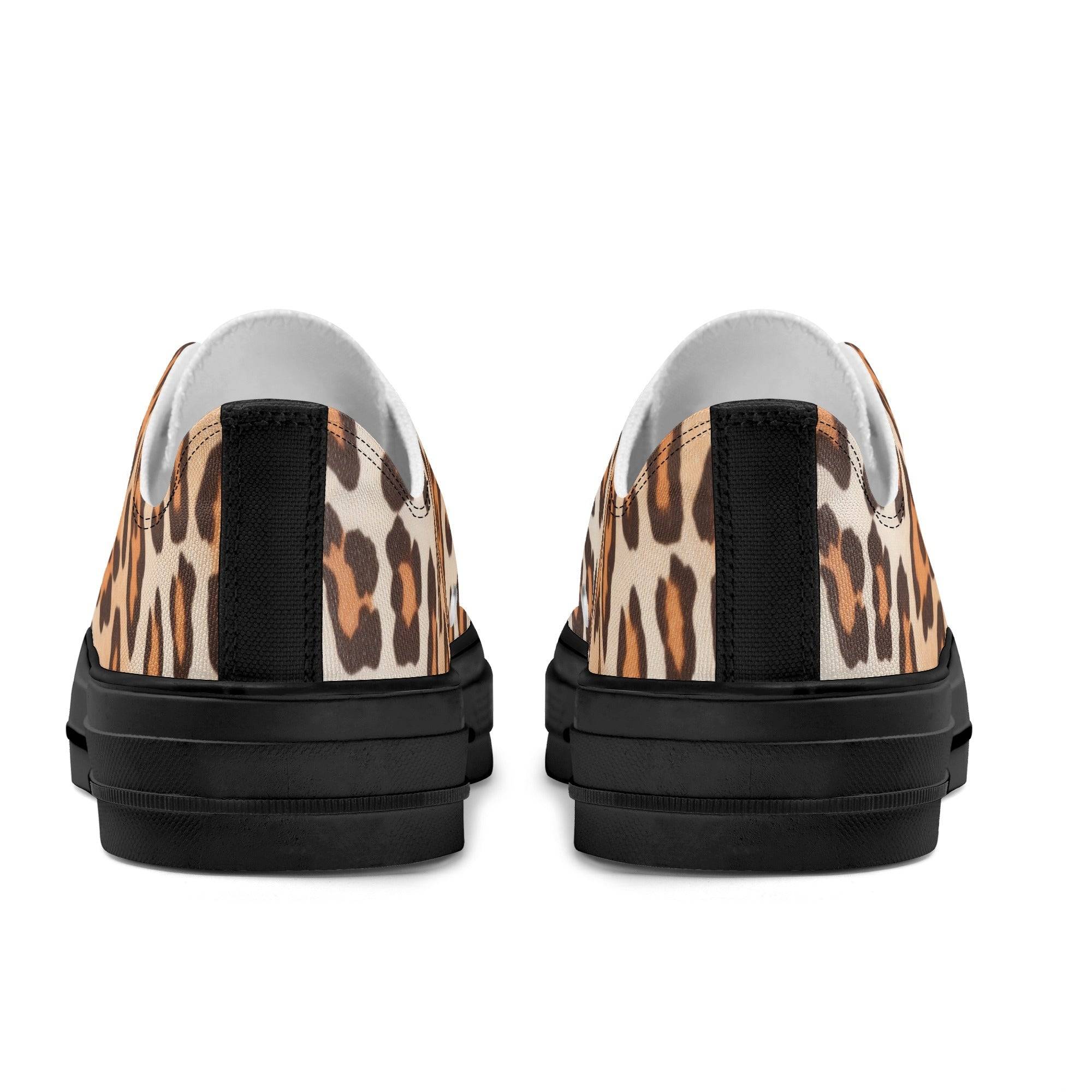 Women's Low Top Canvas Shoes - Single Track Dreamer