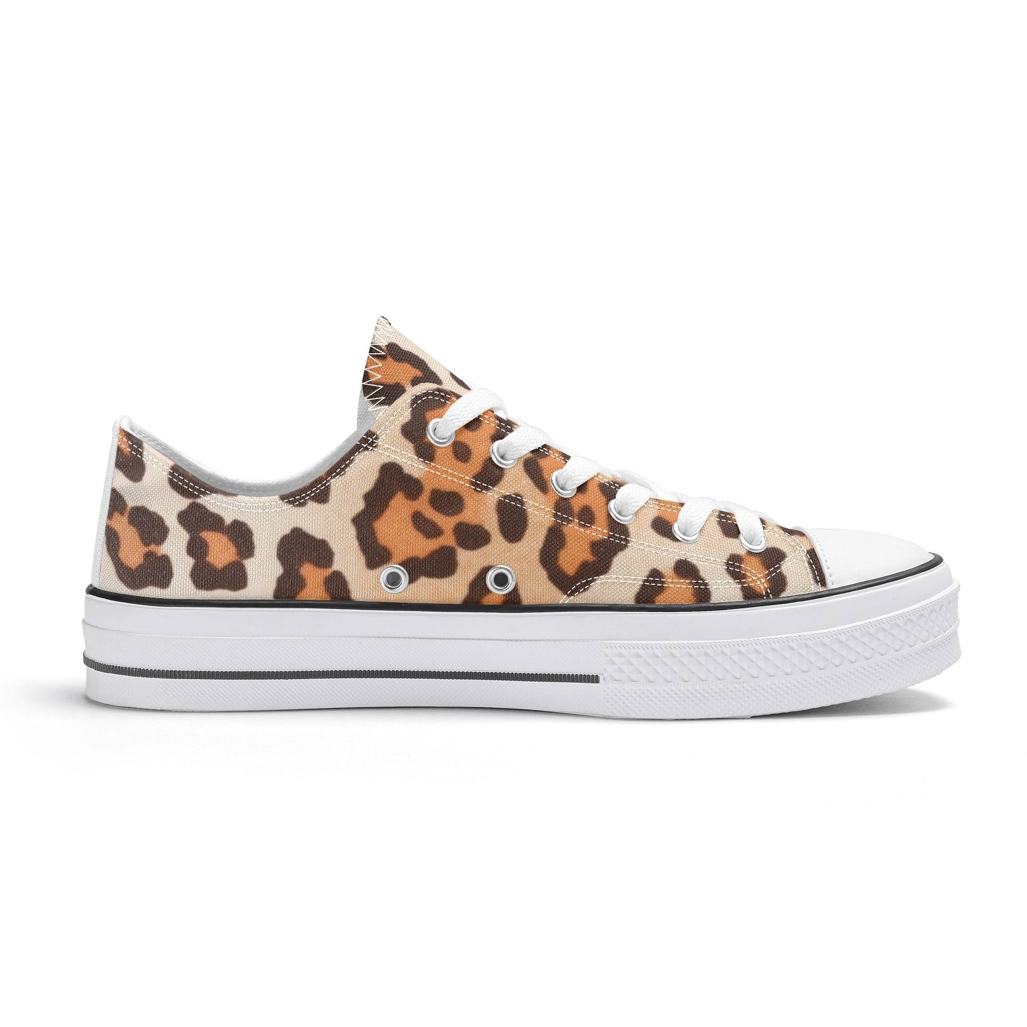 Women's Low Top Canvas Shoes - Single Track Dreamer
