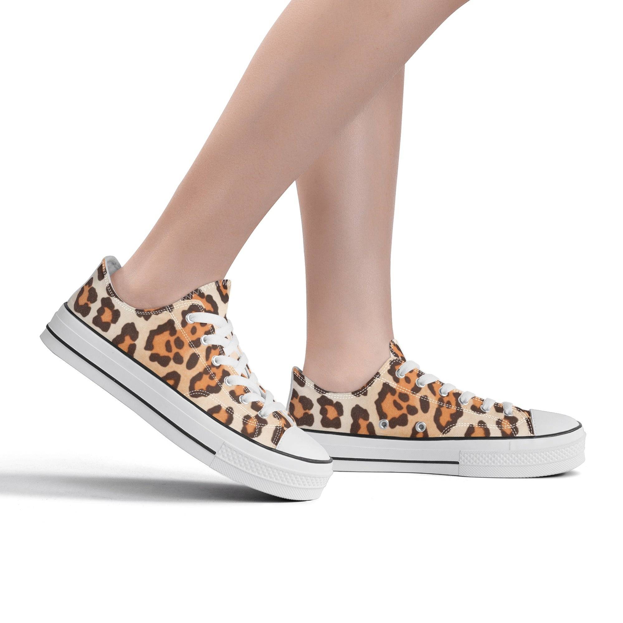Women's Low Top Canvas Shoes - Single Track Dreamer